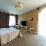 Palace Del Mar Hotel