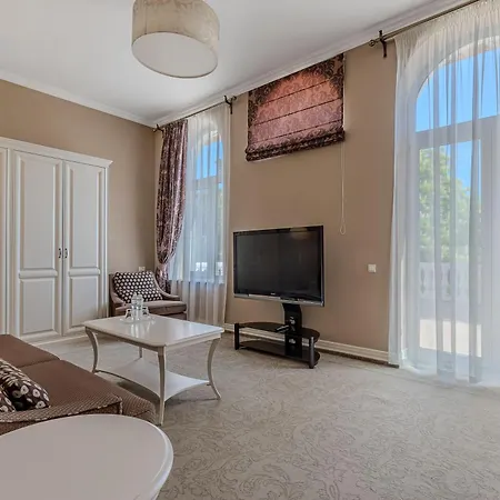 Palace Del Mar Hotell