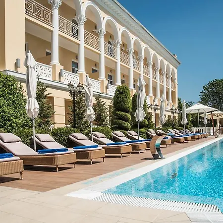 Palace Del Mar Hotel 5*