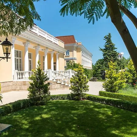 Palace Del Mar Odessa