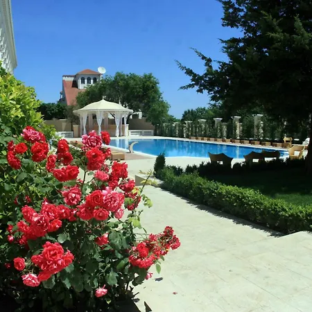 Palace Del Mar 5*