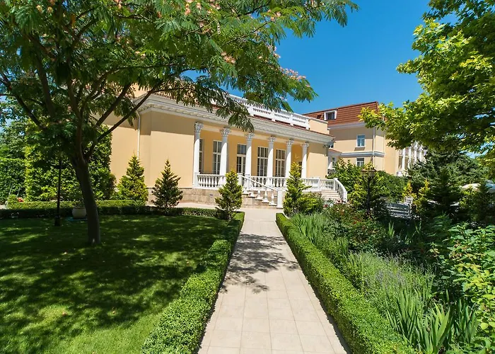 Palace Del Mar Odessa