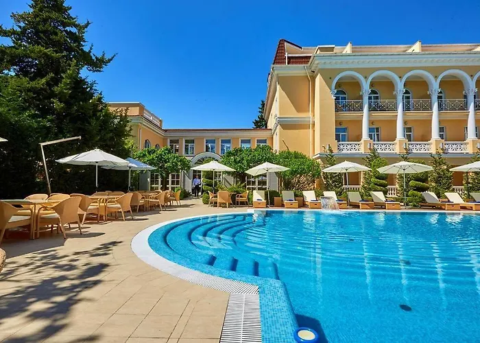 Palace Del Mar Szálloda 5*