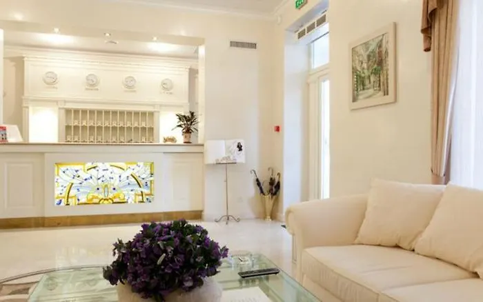 Palace Del Mar Hotel 5*