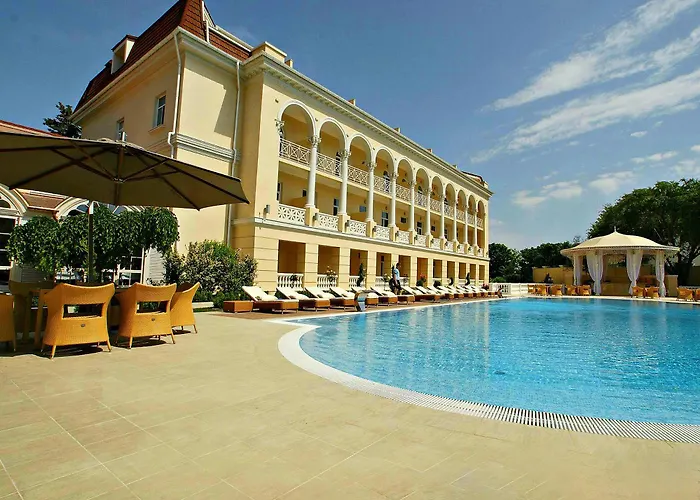 Palace Del Mar מלון אודסה