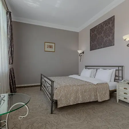 Готель Palace Del Mar 5*