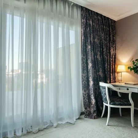 Готель Palace Del Mar 5*