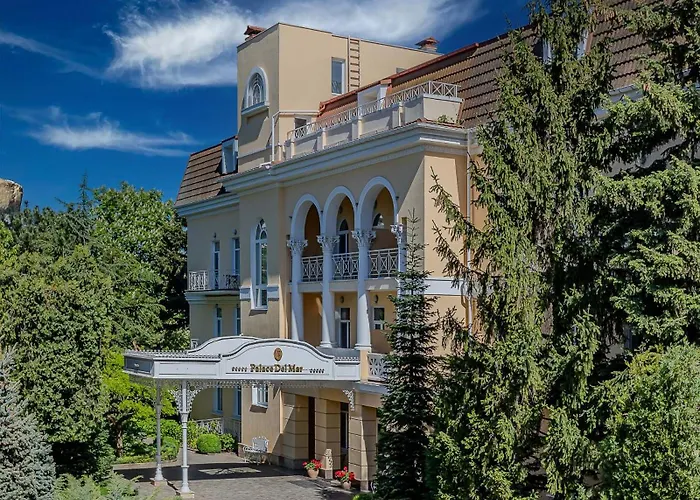 Hotel Palace Del Mar